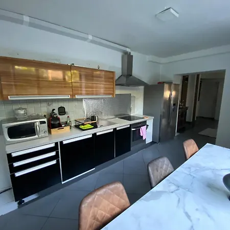 Spacious With Garden - Ideal For Groups